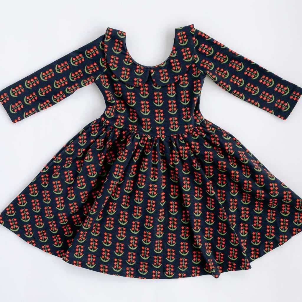 3/4 Sleeve Twirl Dress (Navy Floral Collared)