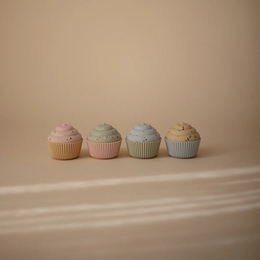Cupcake Mold Free Bath Toy