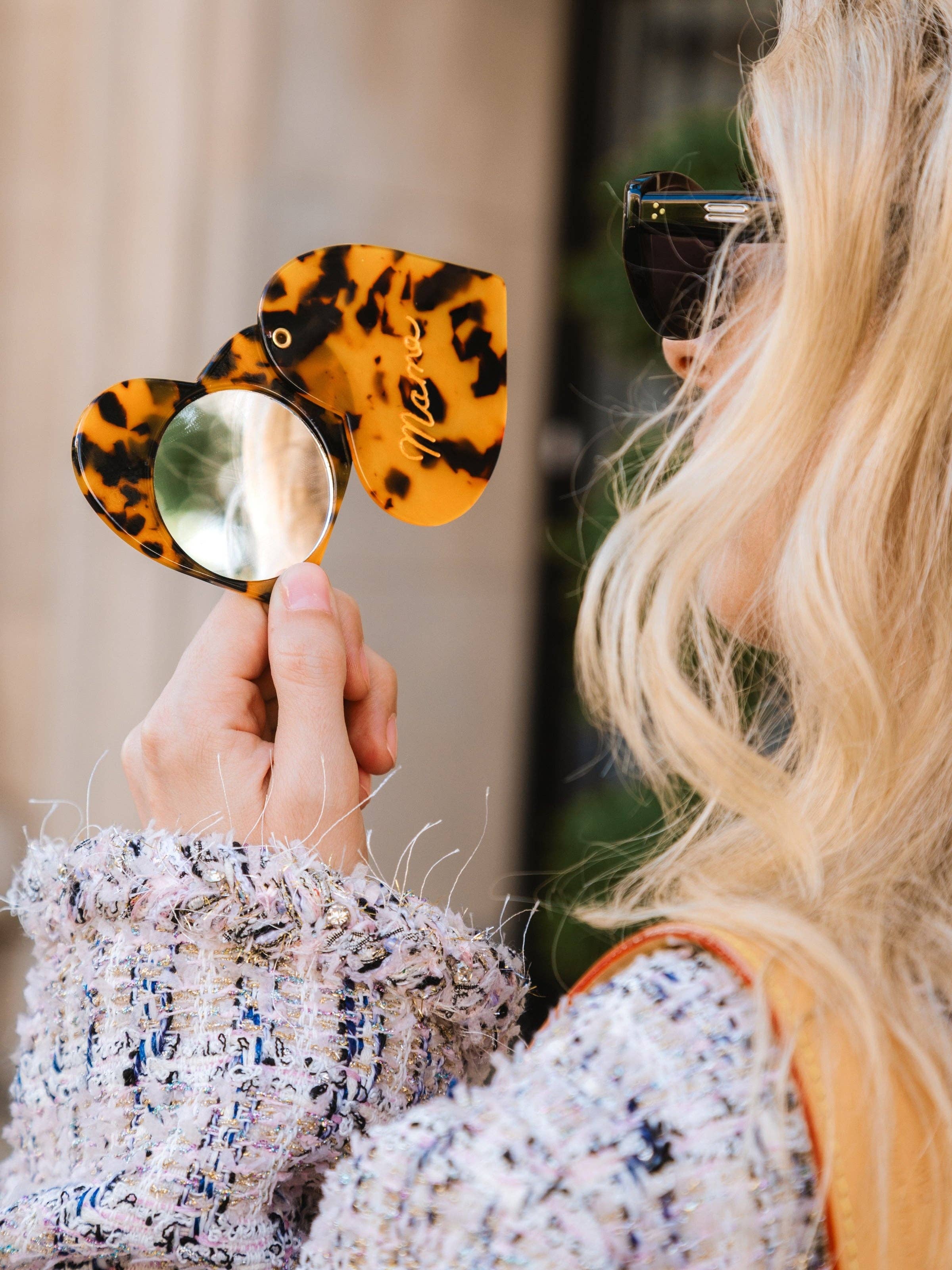 Mama Heart Compact Mirror (Tortoise)