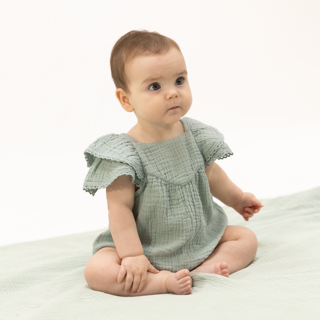 V-Neck Bubble (Solid Muslin Jadeite)