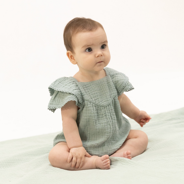 V-Neck Bubble (Solid Muslin Jadeite)