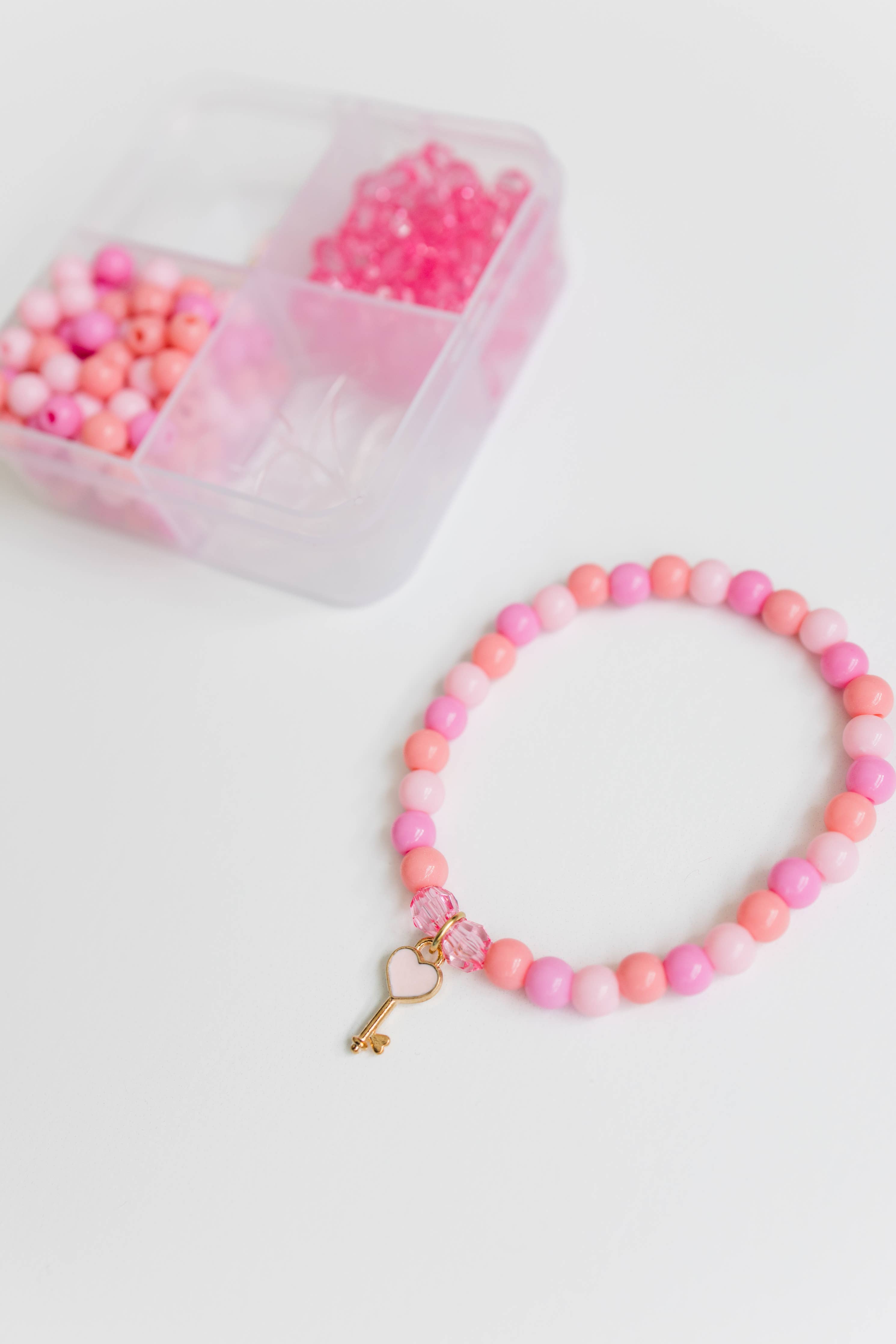 Mini Bracelet Craft Kit (I Love You)
