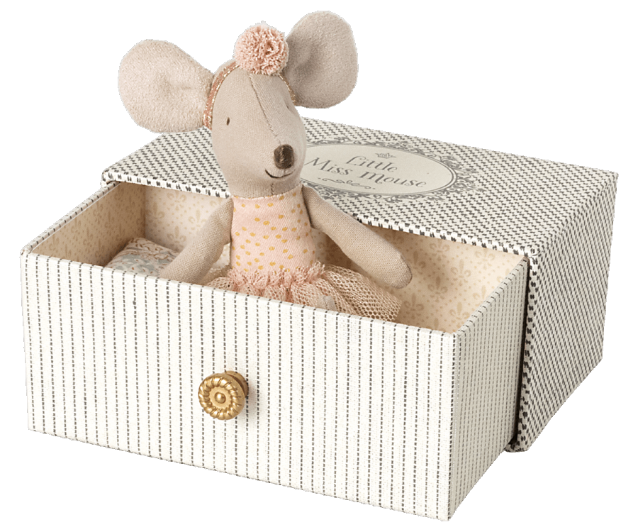 Dance Mouse in Daybed (Little Sister)
