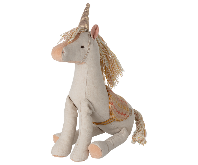 Unicorn, Medium