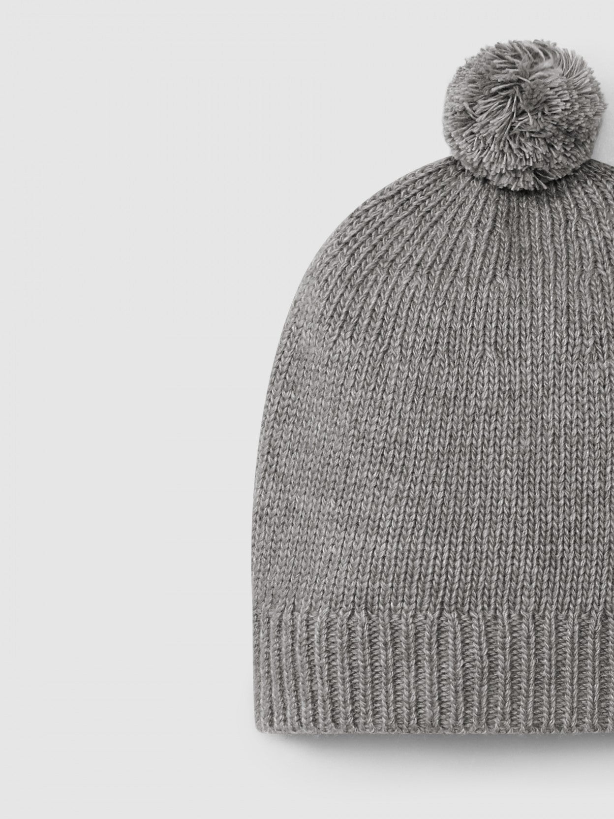 Knitted Hat (Grey)