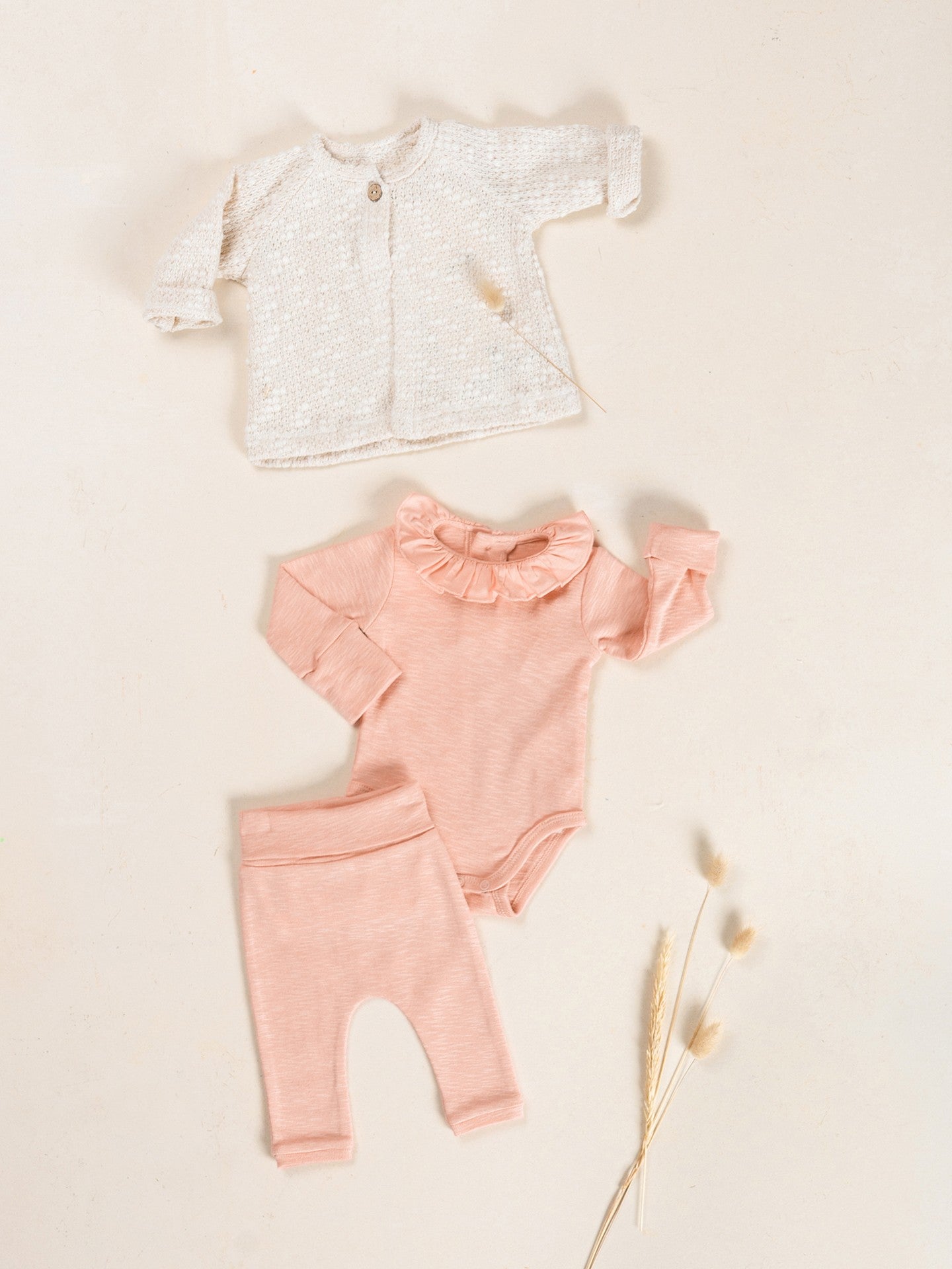 Long-sleeve Bodysuit with Collar Detail (Salmon)