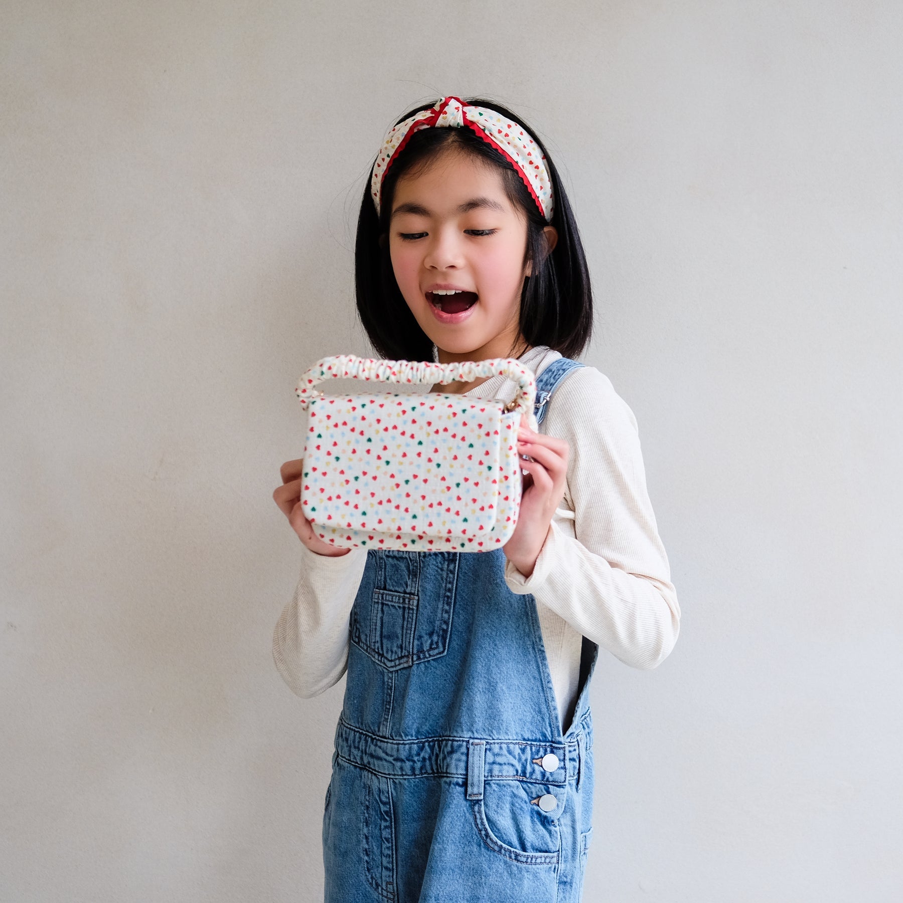 Heart Handle Bag (Cream)