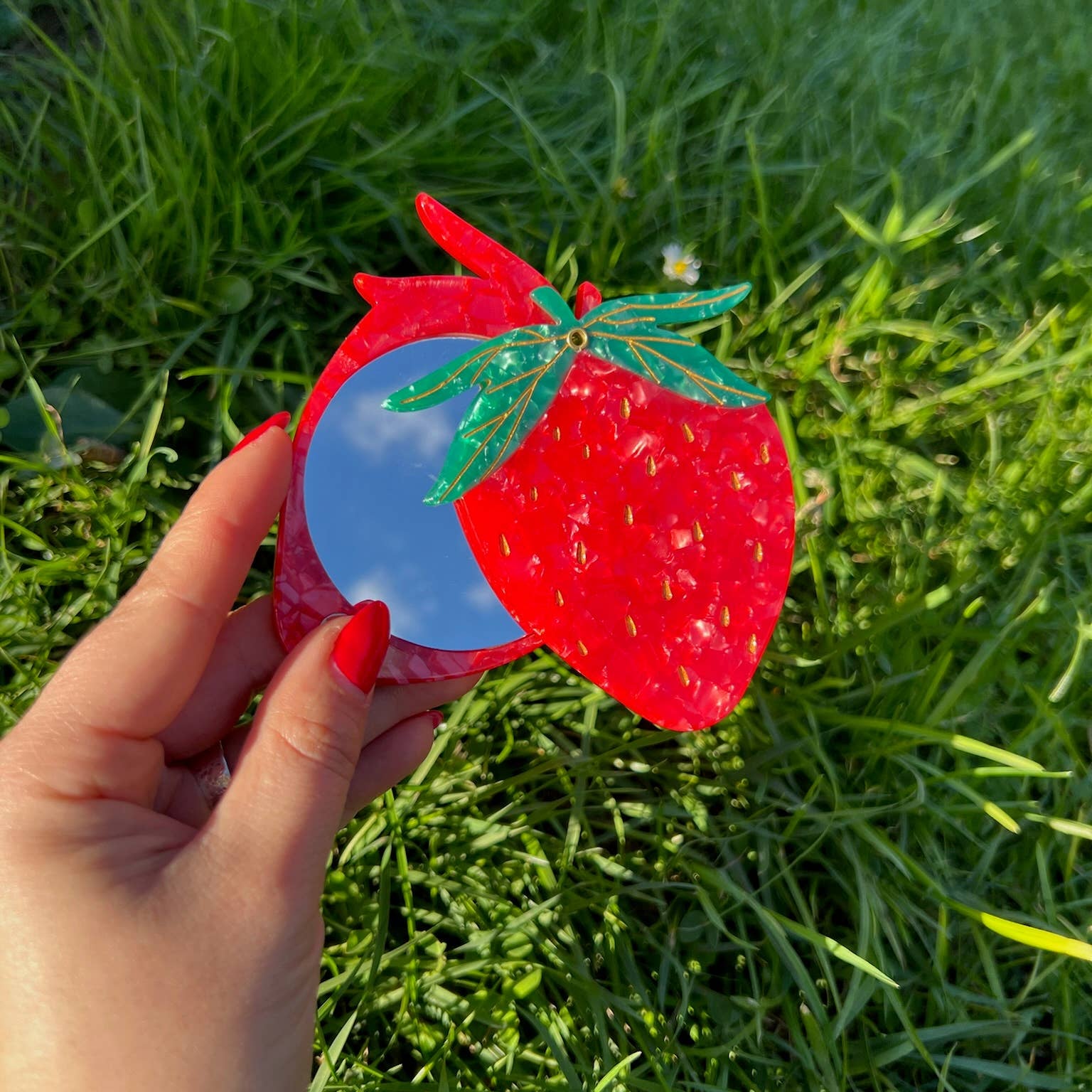Compact Mirror (Strawberry)