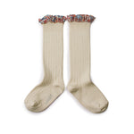 Elisabeth Ribbed Ruffle Knee High Socks (Doux Agneaux)