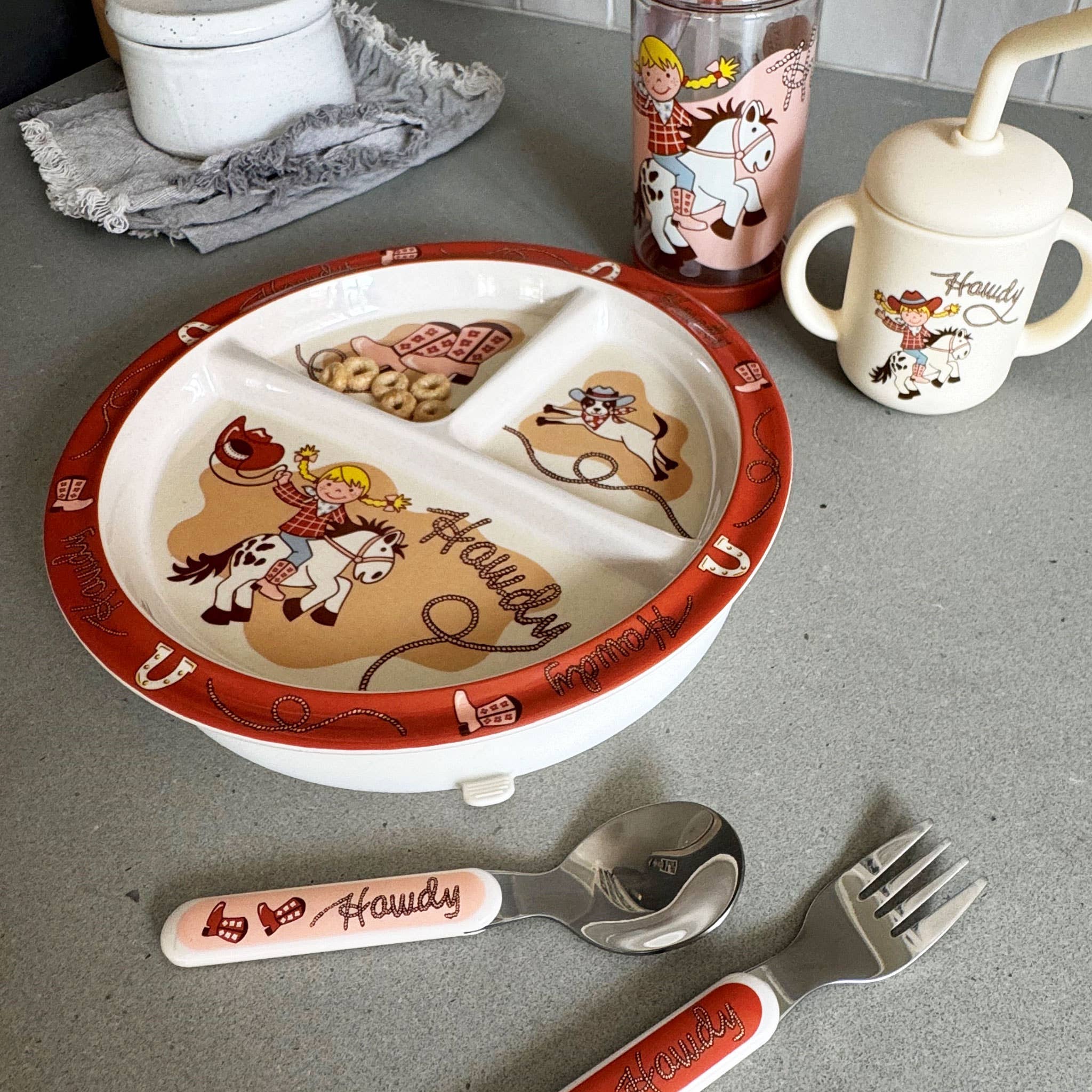 Divided Suction Plate (Howdy Cowgirl)