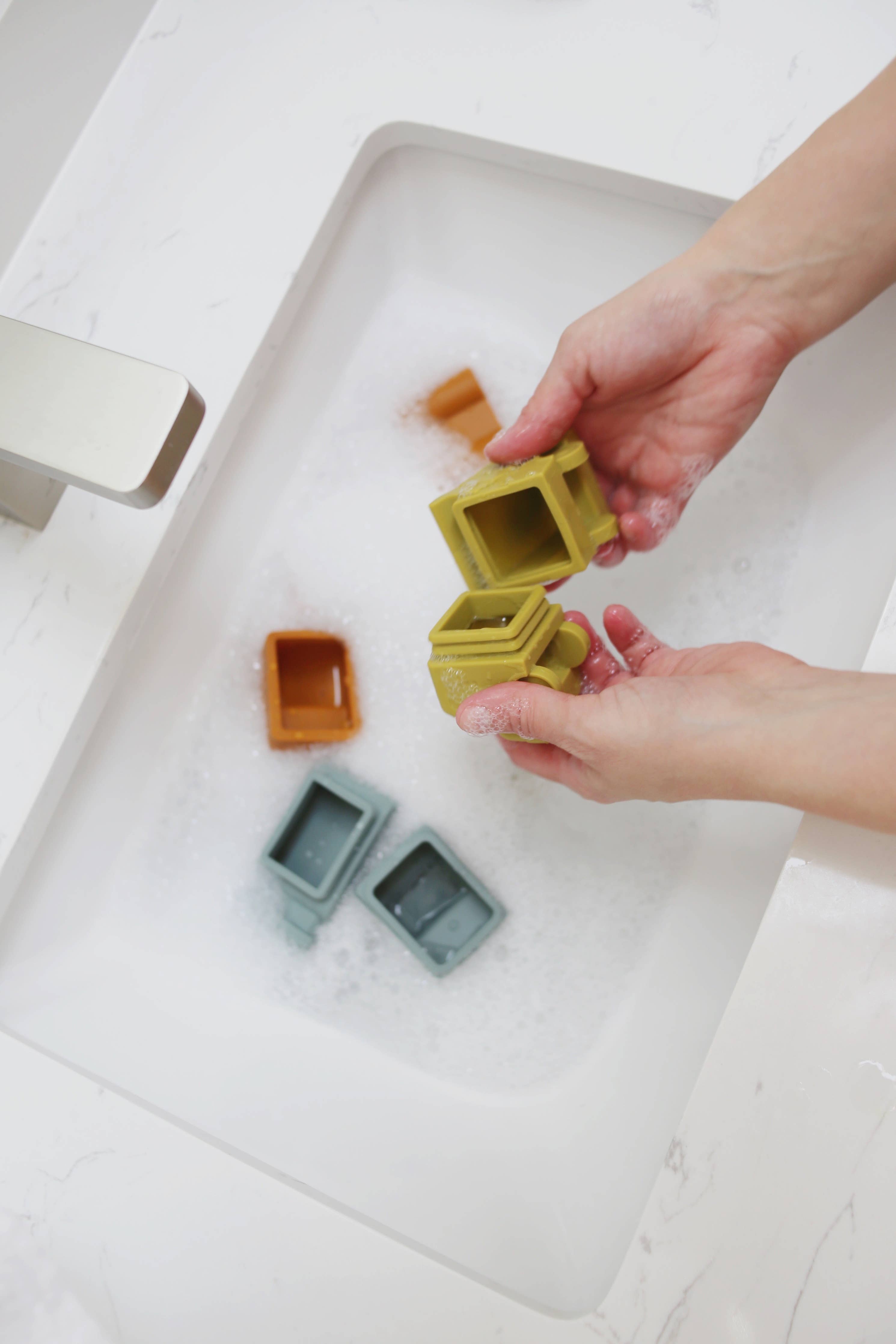 Silicone Bath Toy (Construction Vehicle)