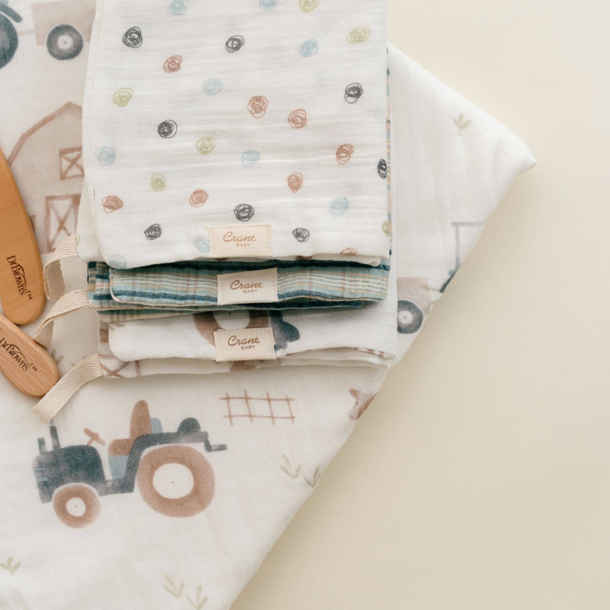 Towel & Wash Cloth Set (Charlie Farmhouse Tractor)