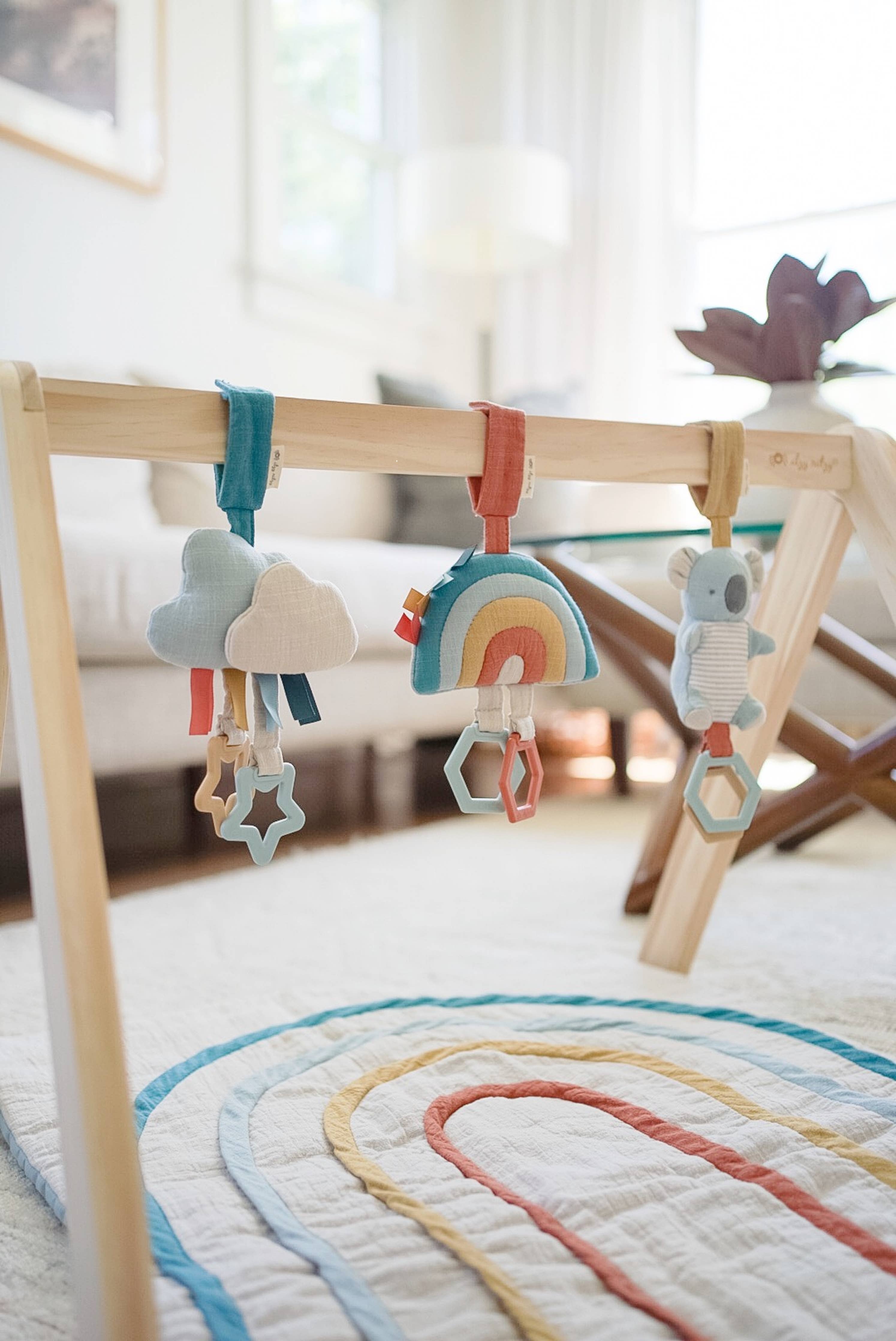 Jingle Attachable Travel Toy (Cloud)