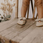 Handmade Baby Bow Moccasins (Cream)