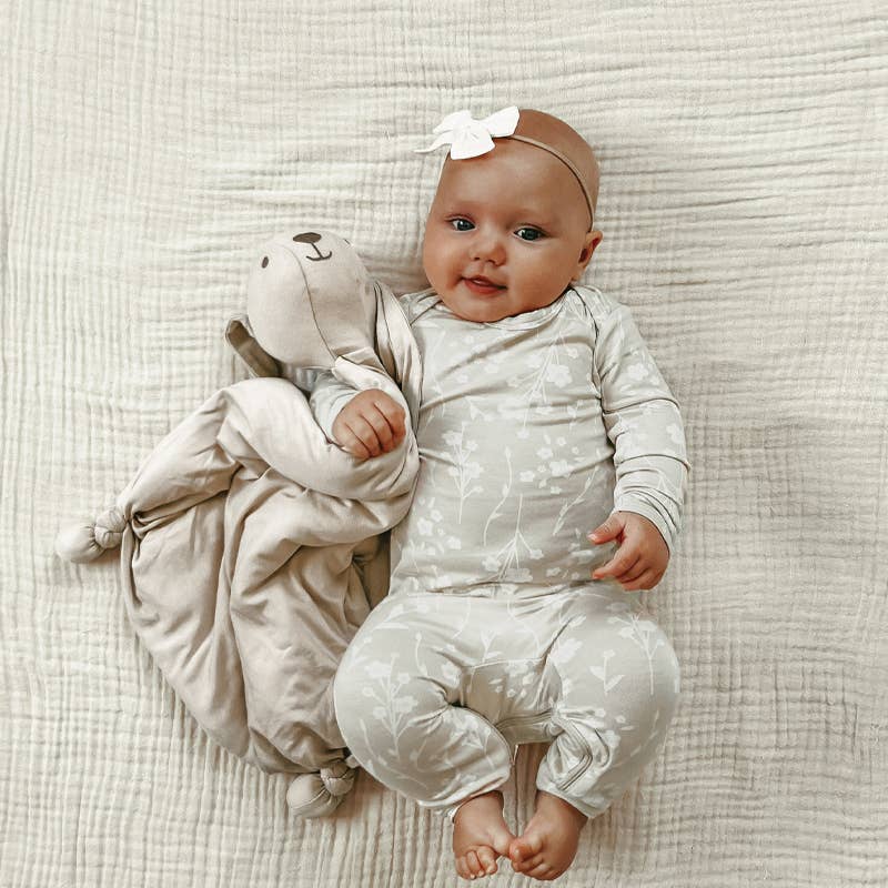 Lovey Bunny (Lucy)