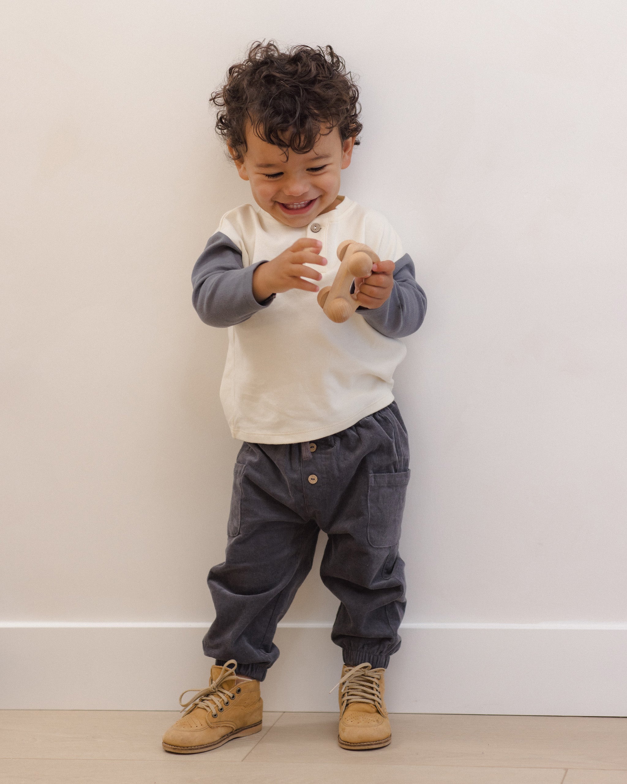 Luca Pant (Midnight)
