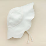 Sunbonnet (Camélia Flower)