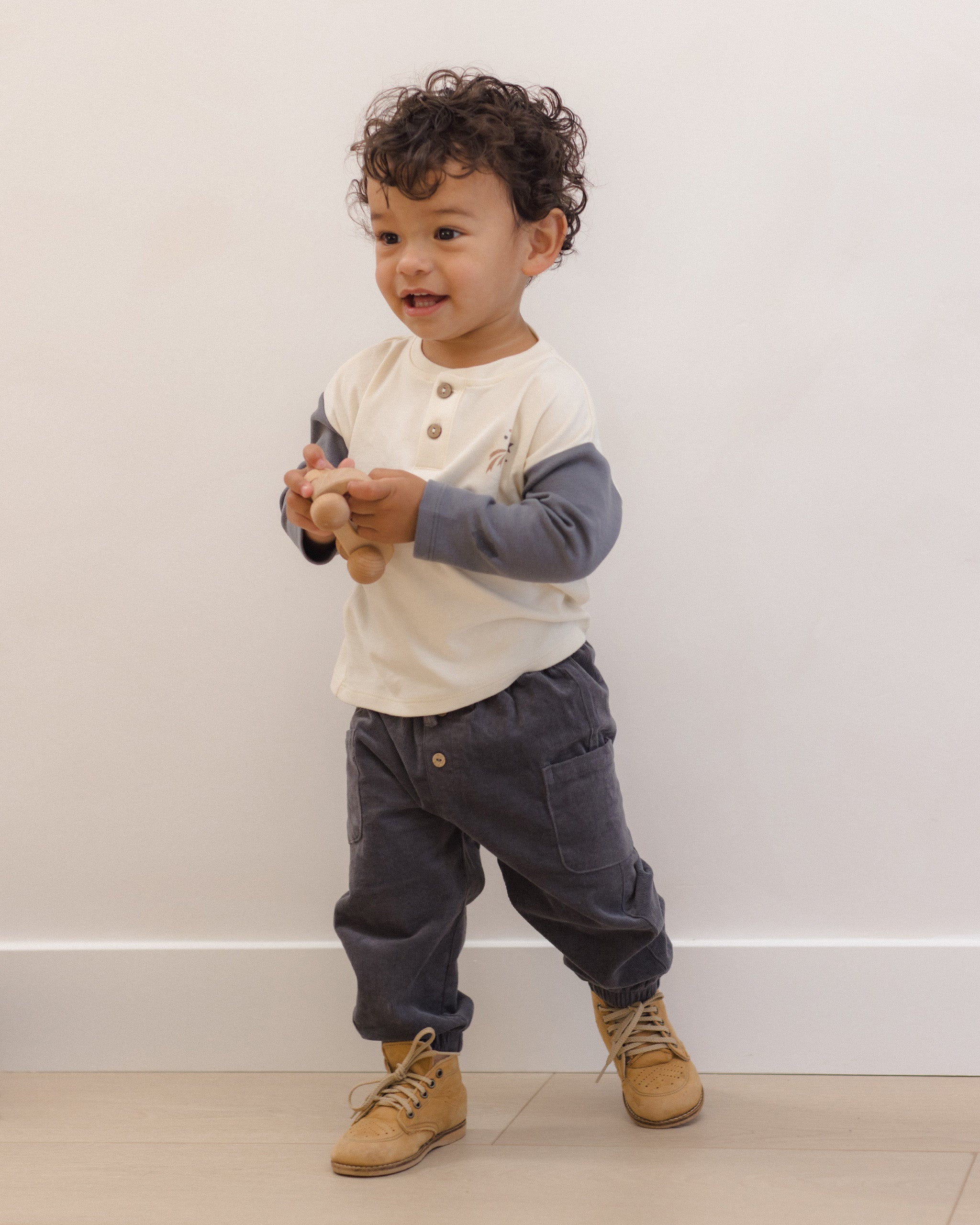 Luca Pant (Midnight)