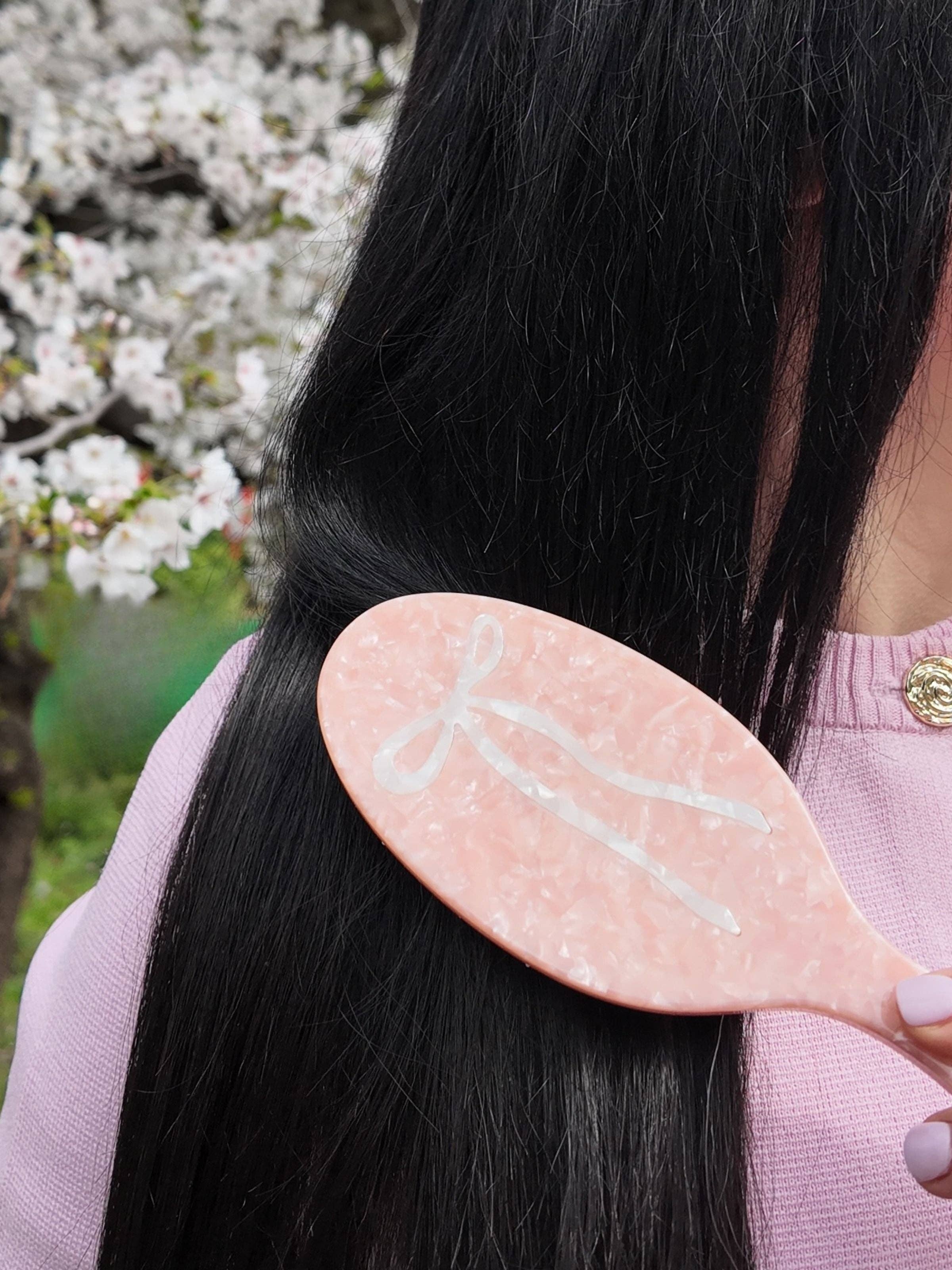 Hair Brush (Ballet Bow)