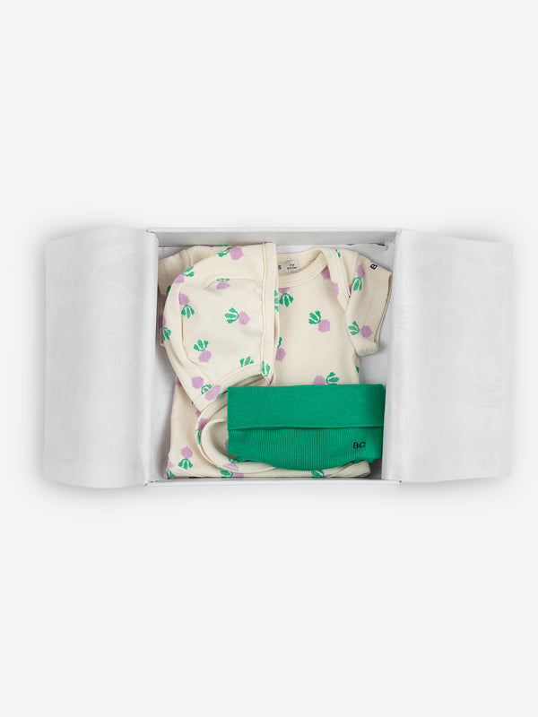 Pixel Sugar Beet All Over Baby Gift Set (White)