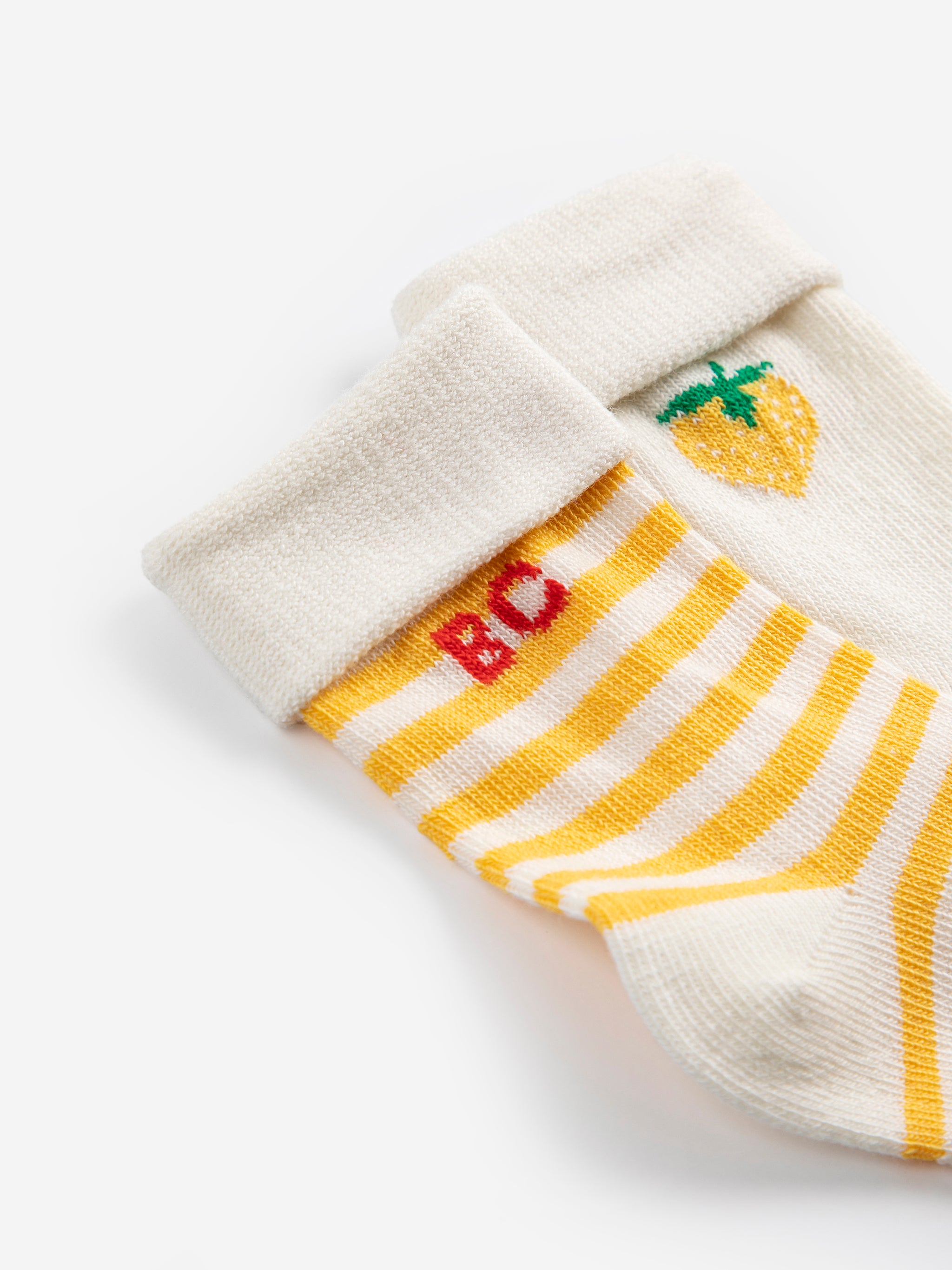 2-Pack Pixel Strawberry Short Socks (White)