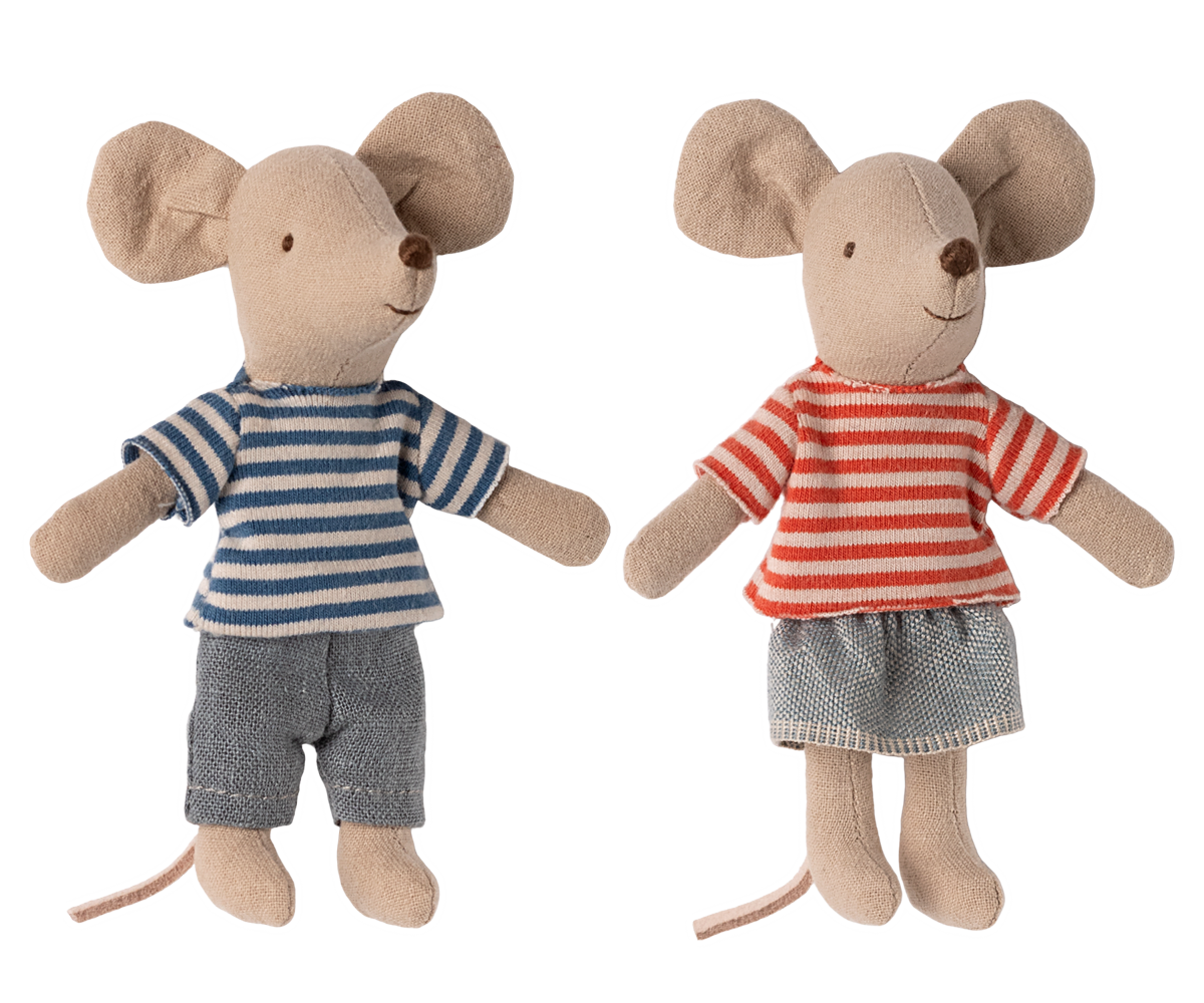 Little Sister and Brother Mice (LouiMax & Stella)