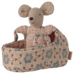 Baby Mouse in Carry Cot (Rose)