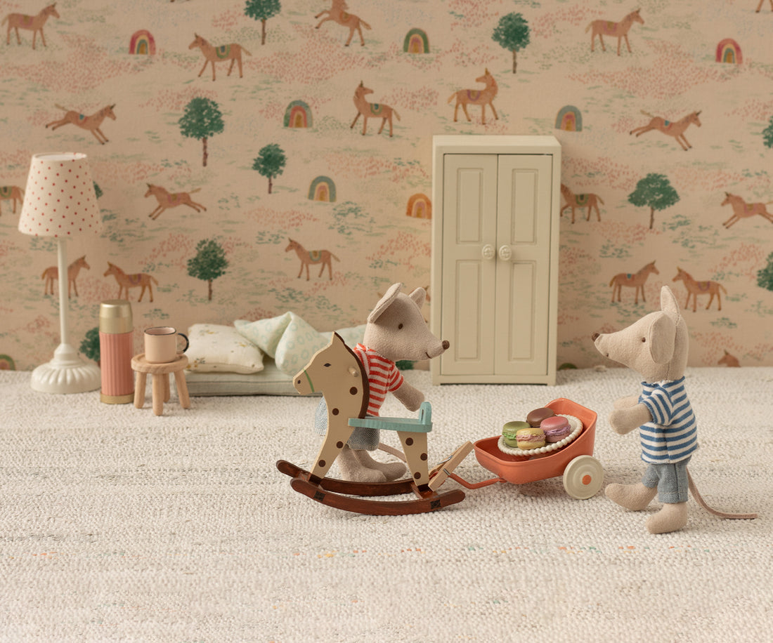 Mouse Vintage Floor Lamp (Sand)