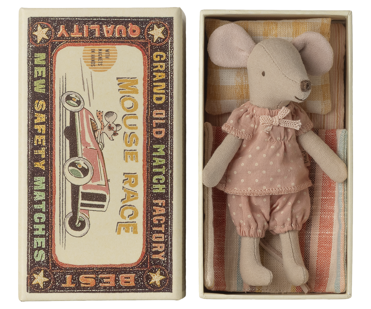 Big Sister Mouse in Matchbox (Polka Dot)