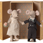 Wedding Mice Couple in Box, Mum and Dad