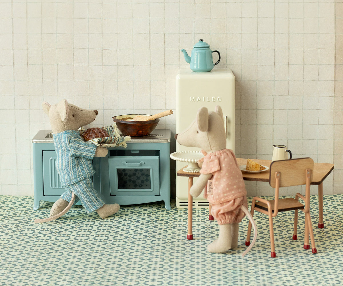Kitchen, Mouse (Blue)