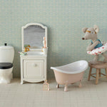 Bathtub, Mouse (Rose)