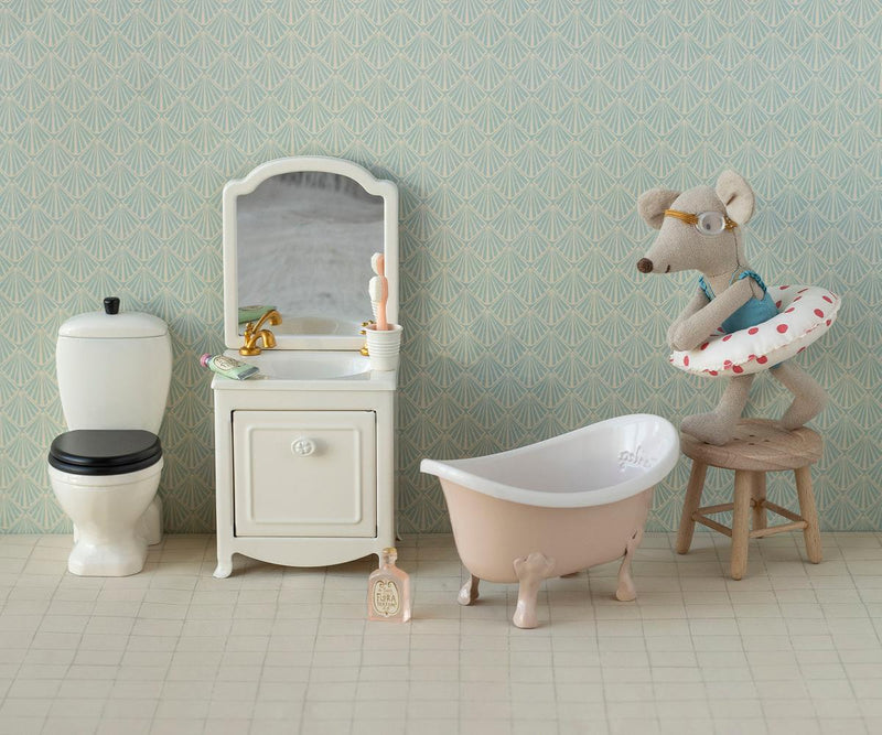 Bathtub, Mouse (Rose)