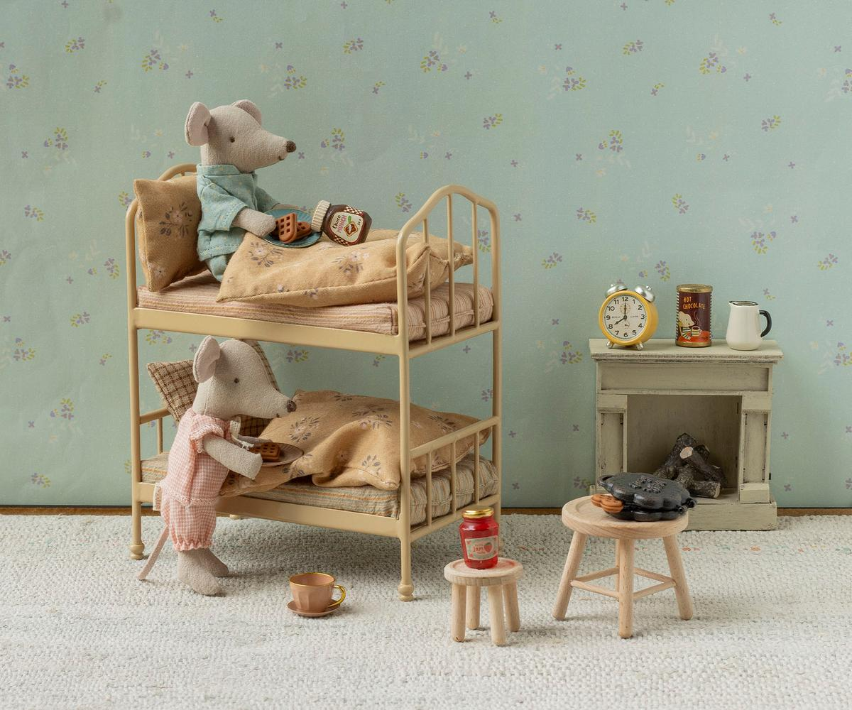 Bunk Bed Mouse (Wheat)