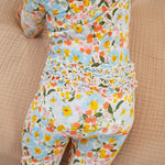 Magnetic Footie with Ruffle (Seraphina)