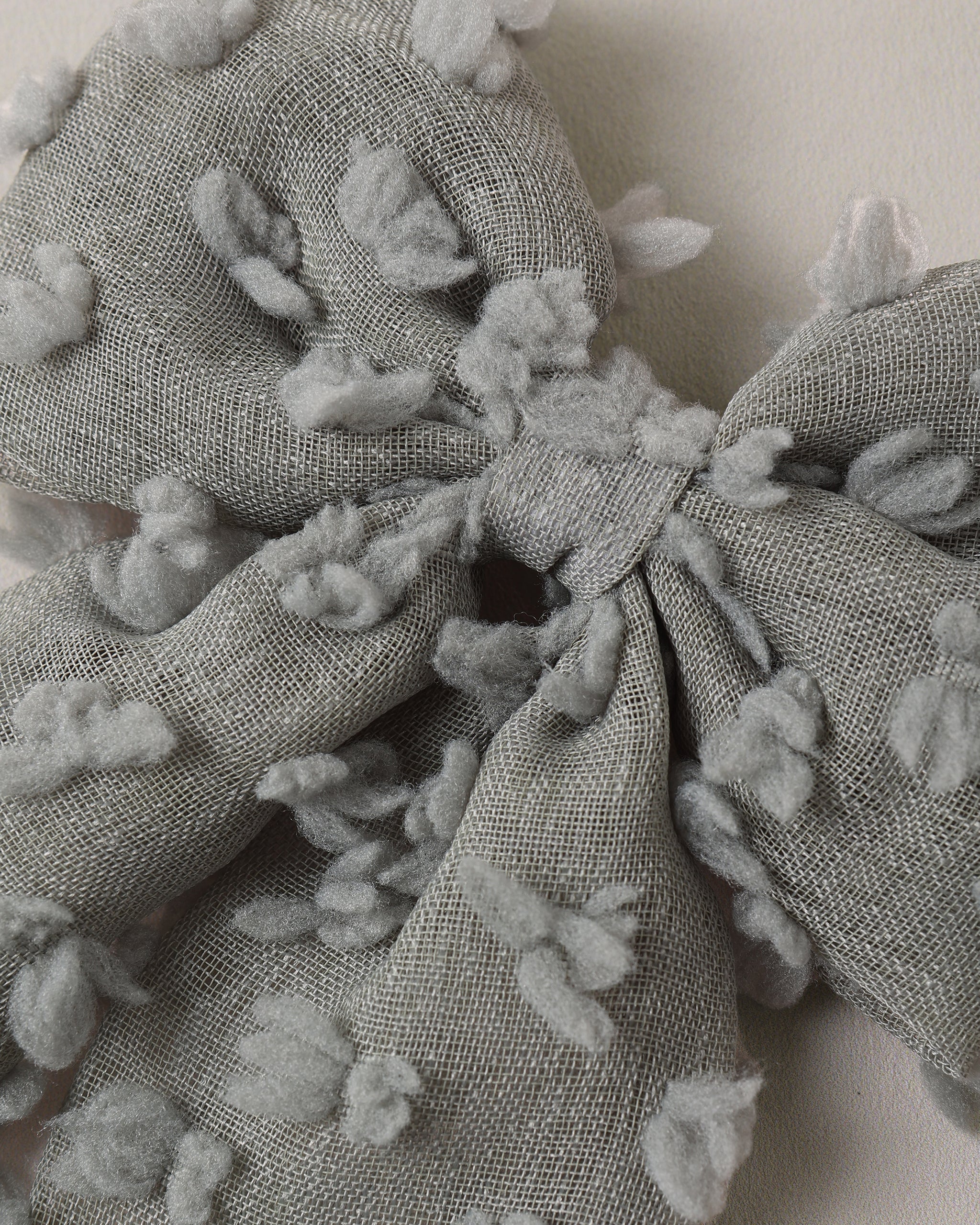 Everly Bow (Eucalyptus)