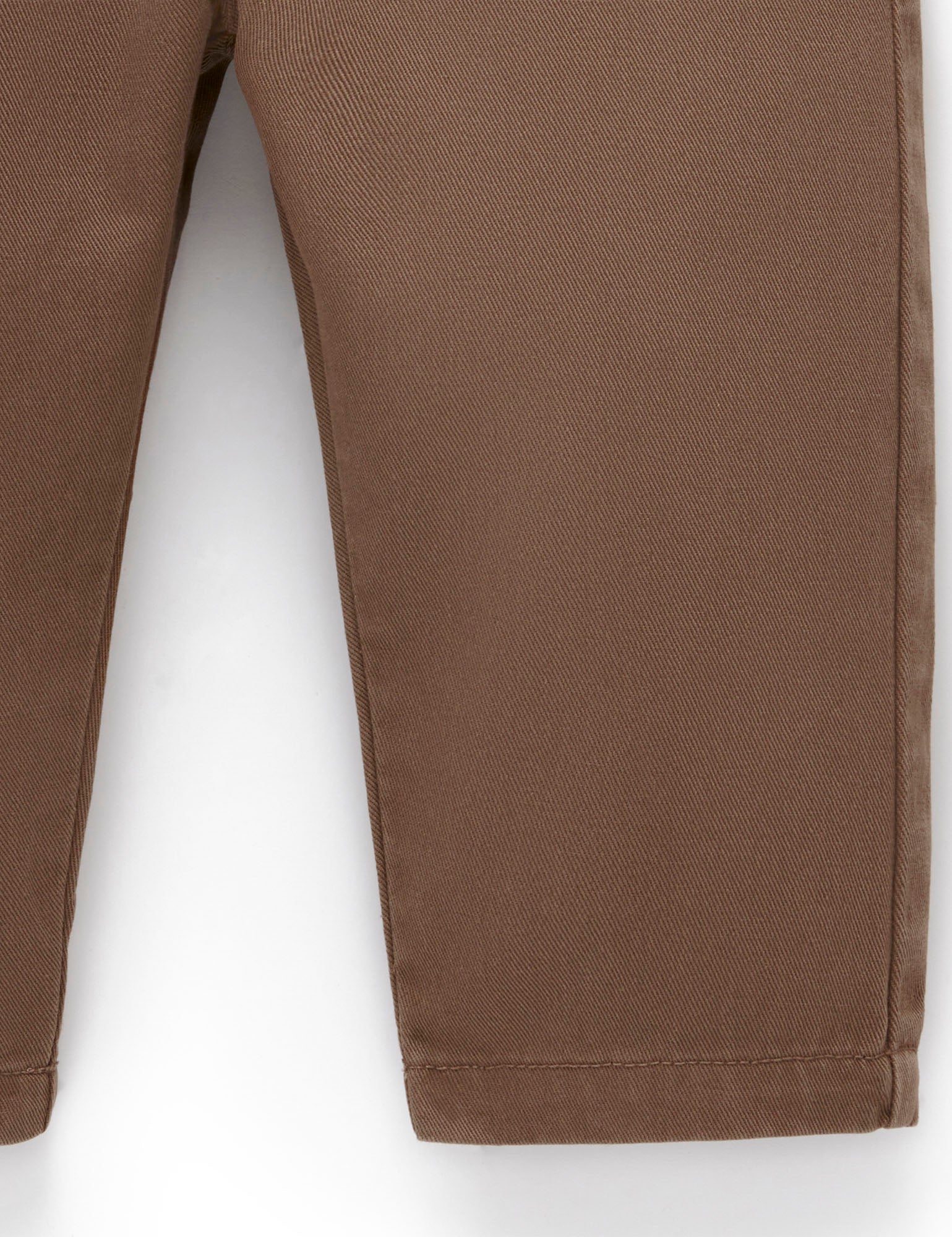 Classic Chino (Oak)