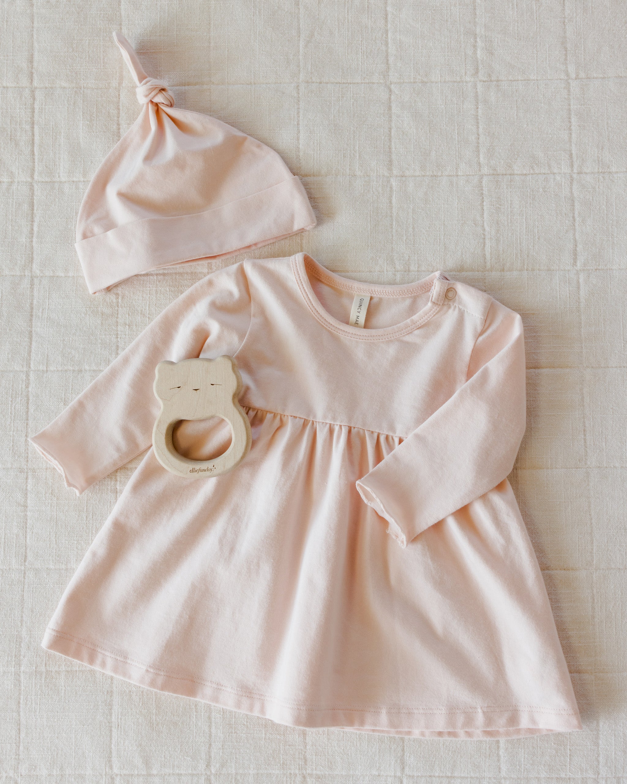 Knotted Baby Hat (Petal)