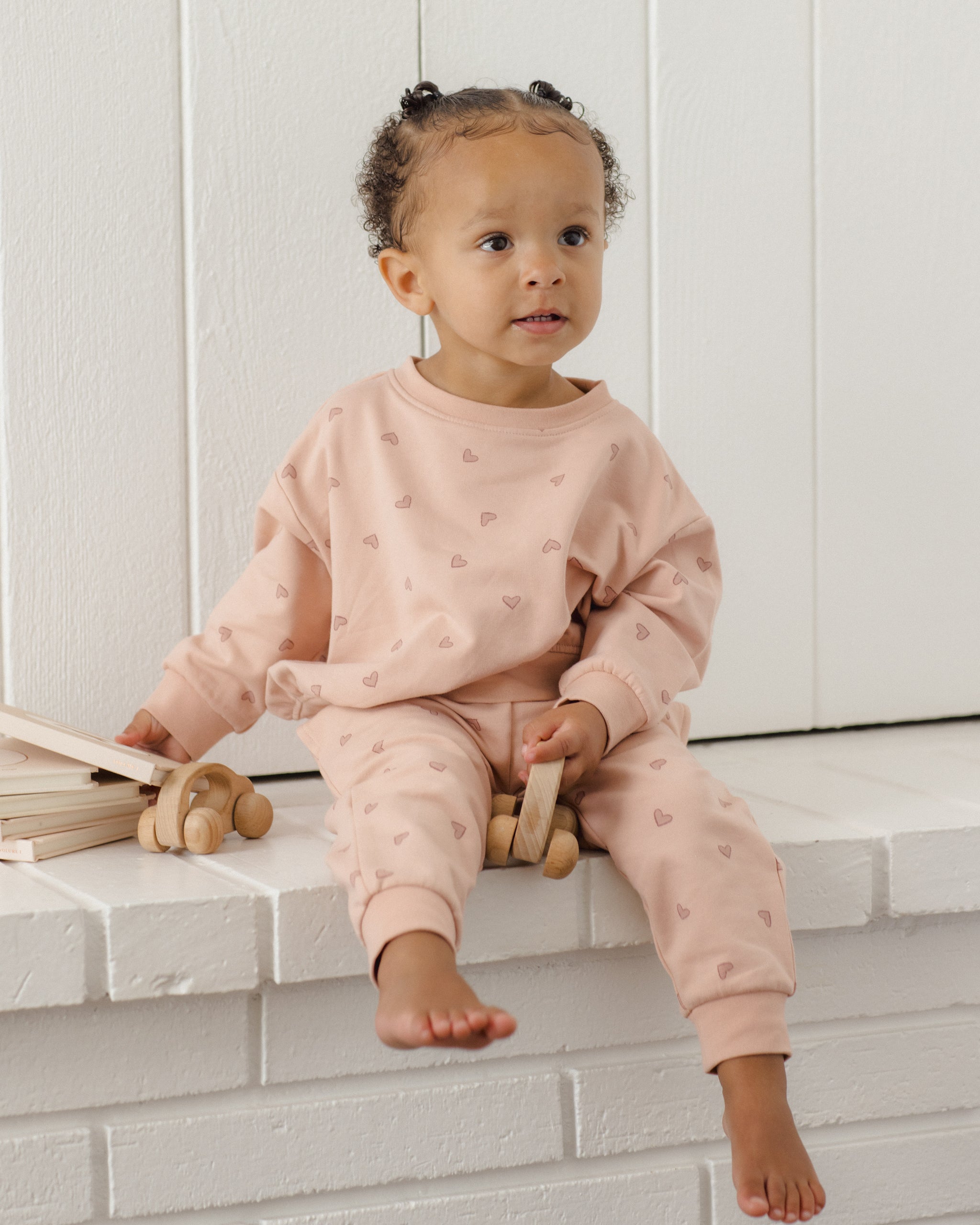 Relaxed Sweatpant (Hearts)