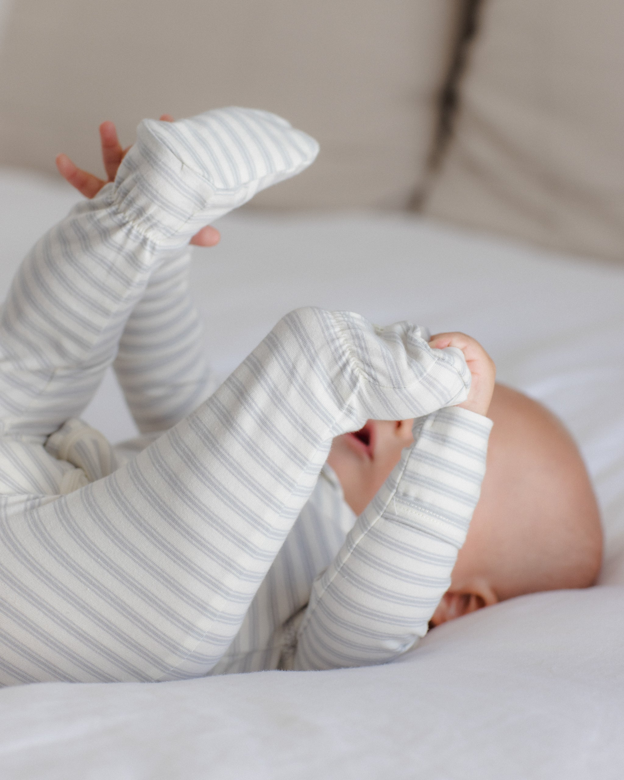 Zip Long Sleeve Sleeper Footie (Cloud Stripe)