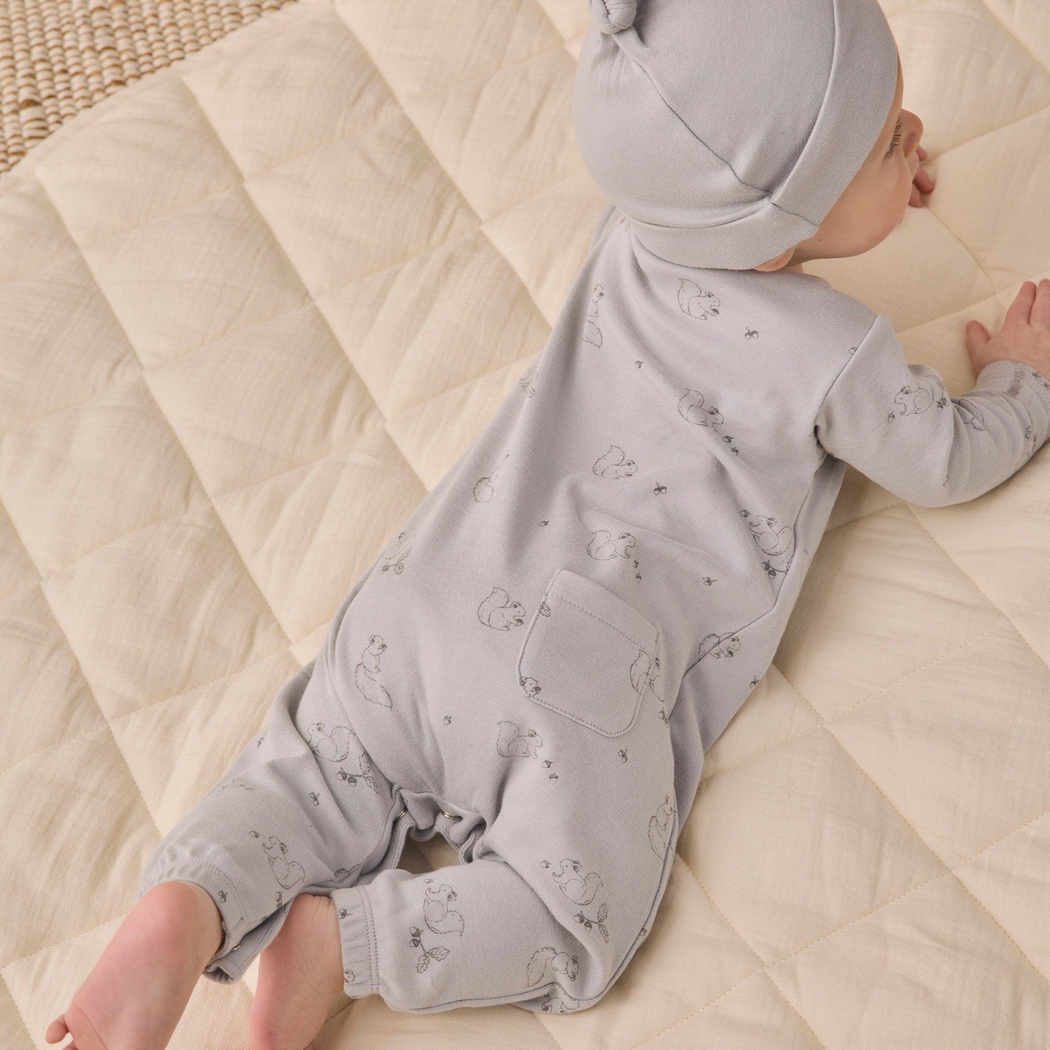 Knotted Baby Hat (Cloud)