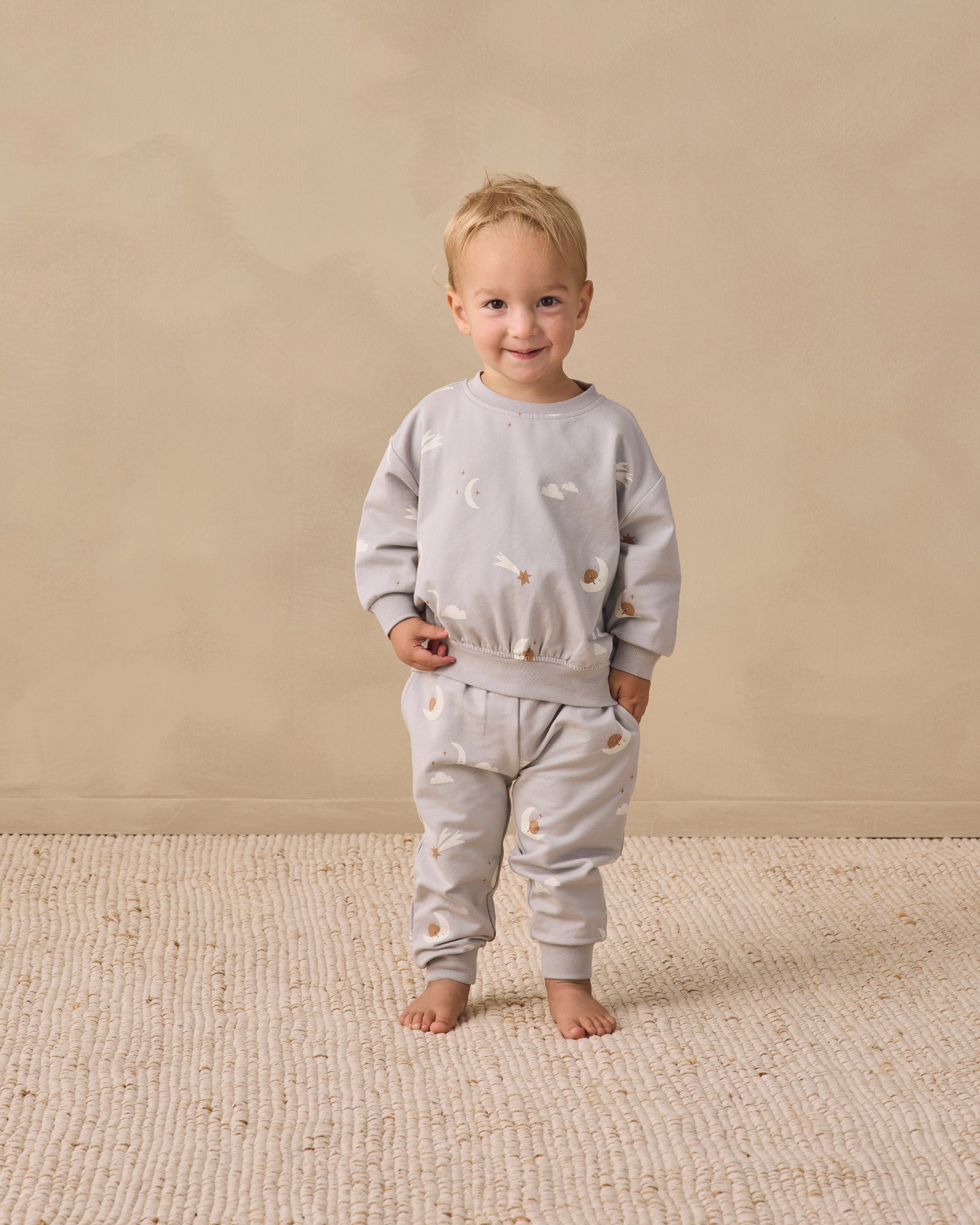 Relaxed Sweatpant (Sky Friends)