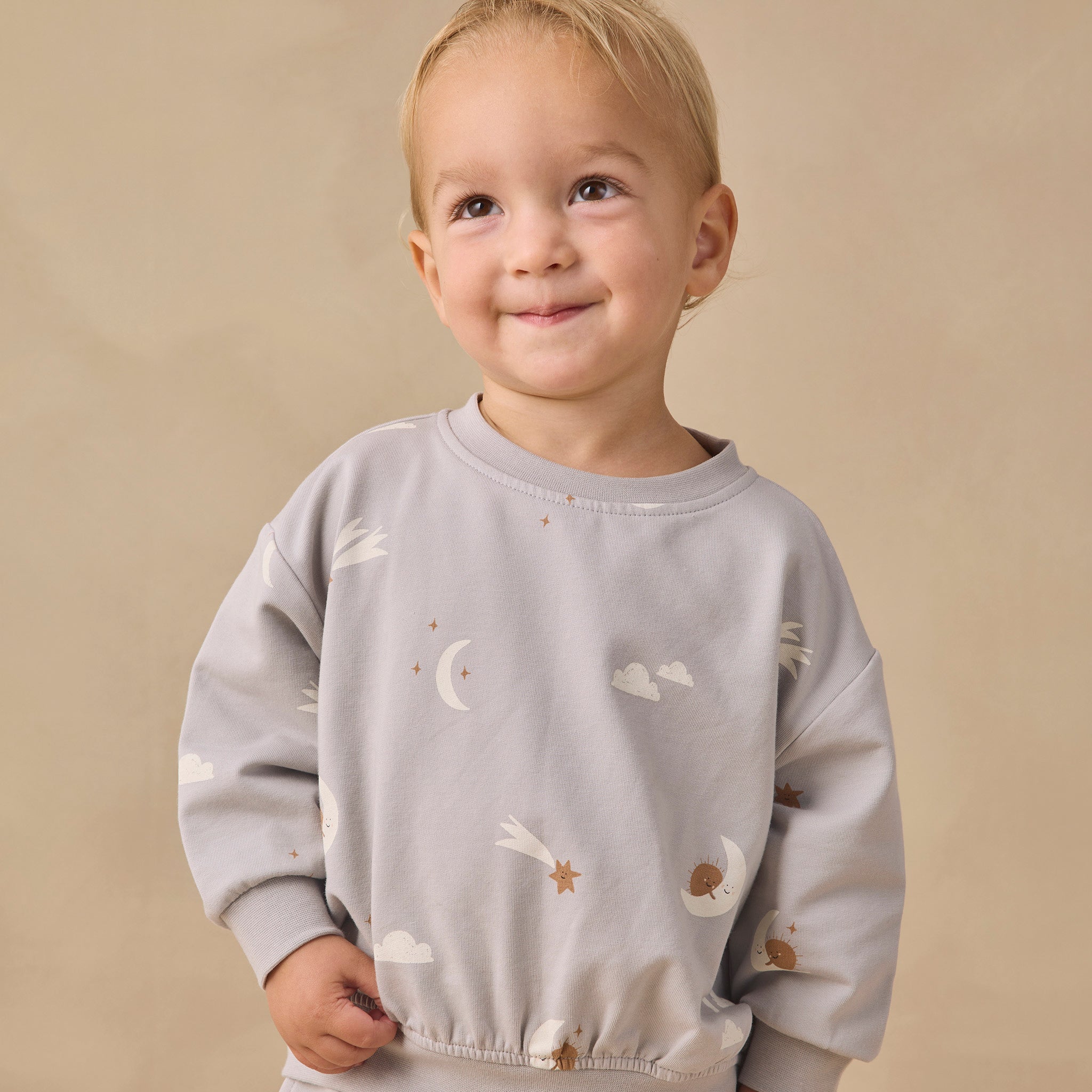Relaxed Sweatshirt (Sky Friends)