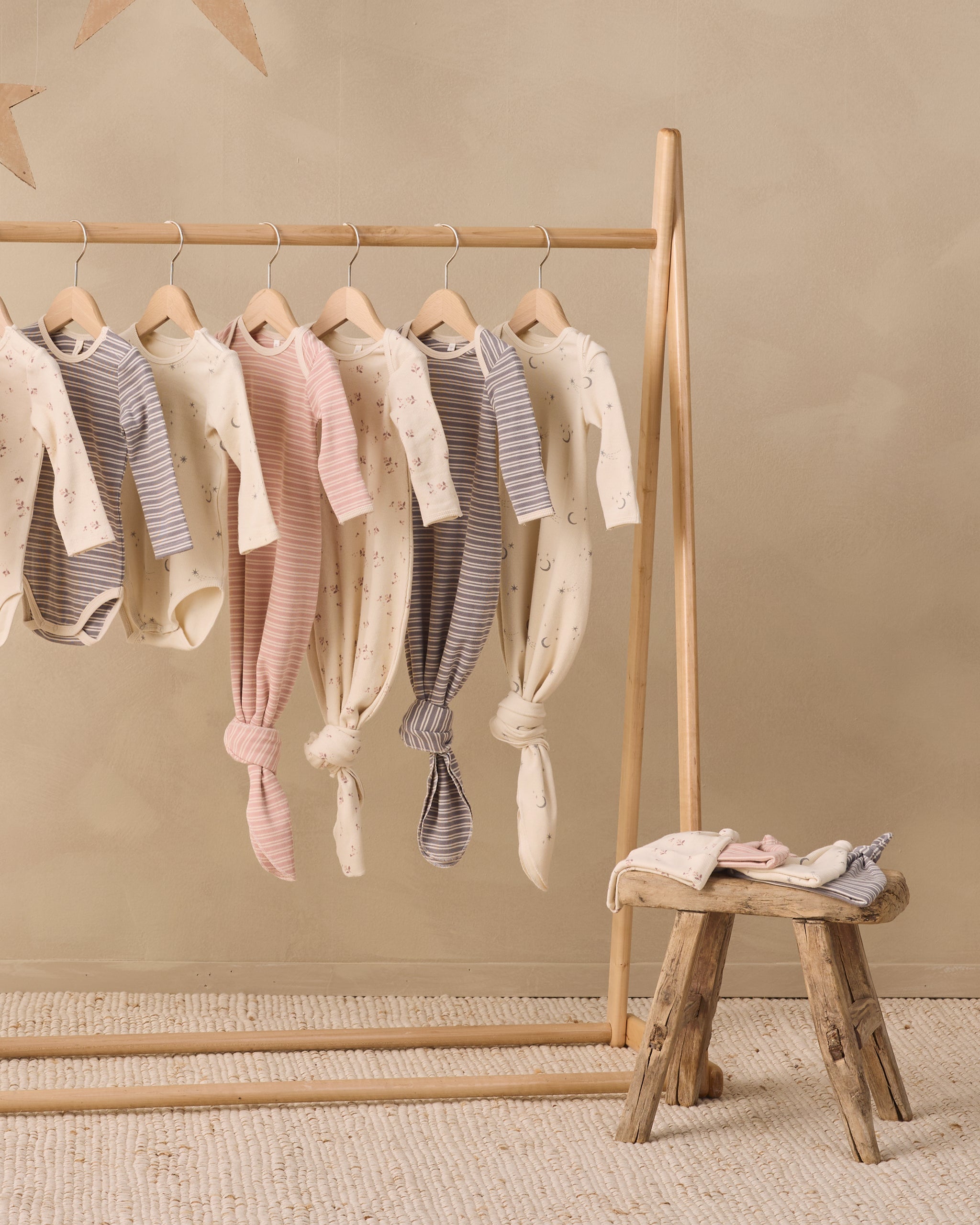 Knotted Baby Gown + Hat Set (Dusty Rose Microstripe)
