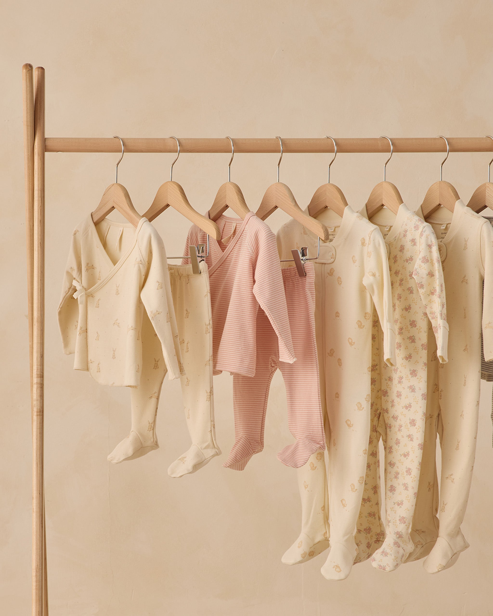 Zip Long Sleeve Sleeper Footie (Flower Field)