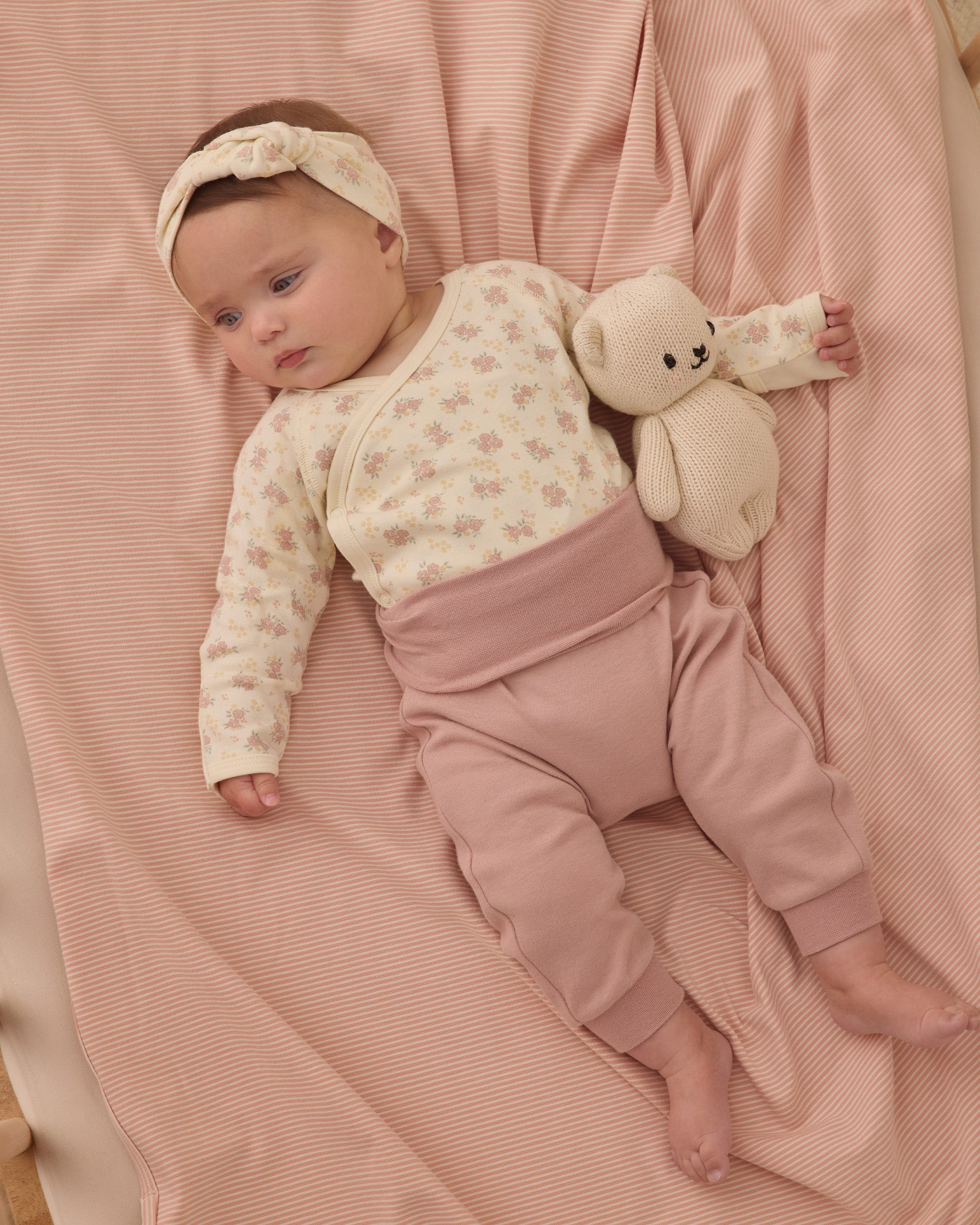 Waffle Knotted Headband (Mauve Ditsy)