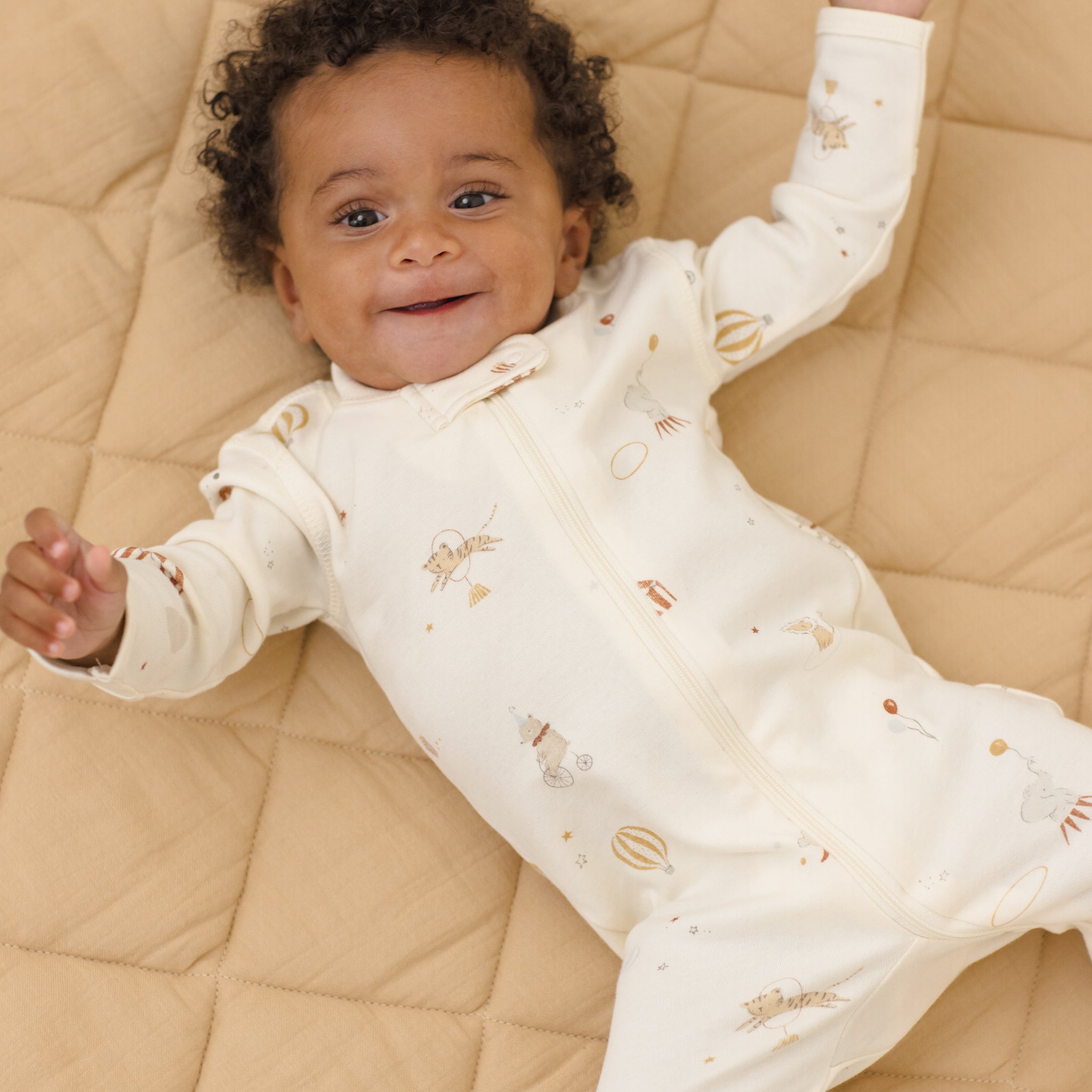 Zip Longsleeve Sleeper Footie (Carnival)