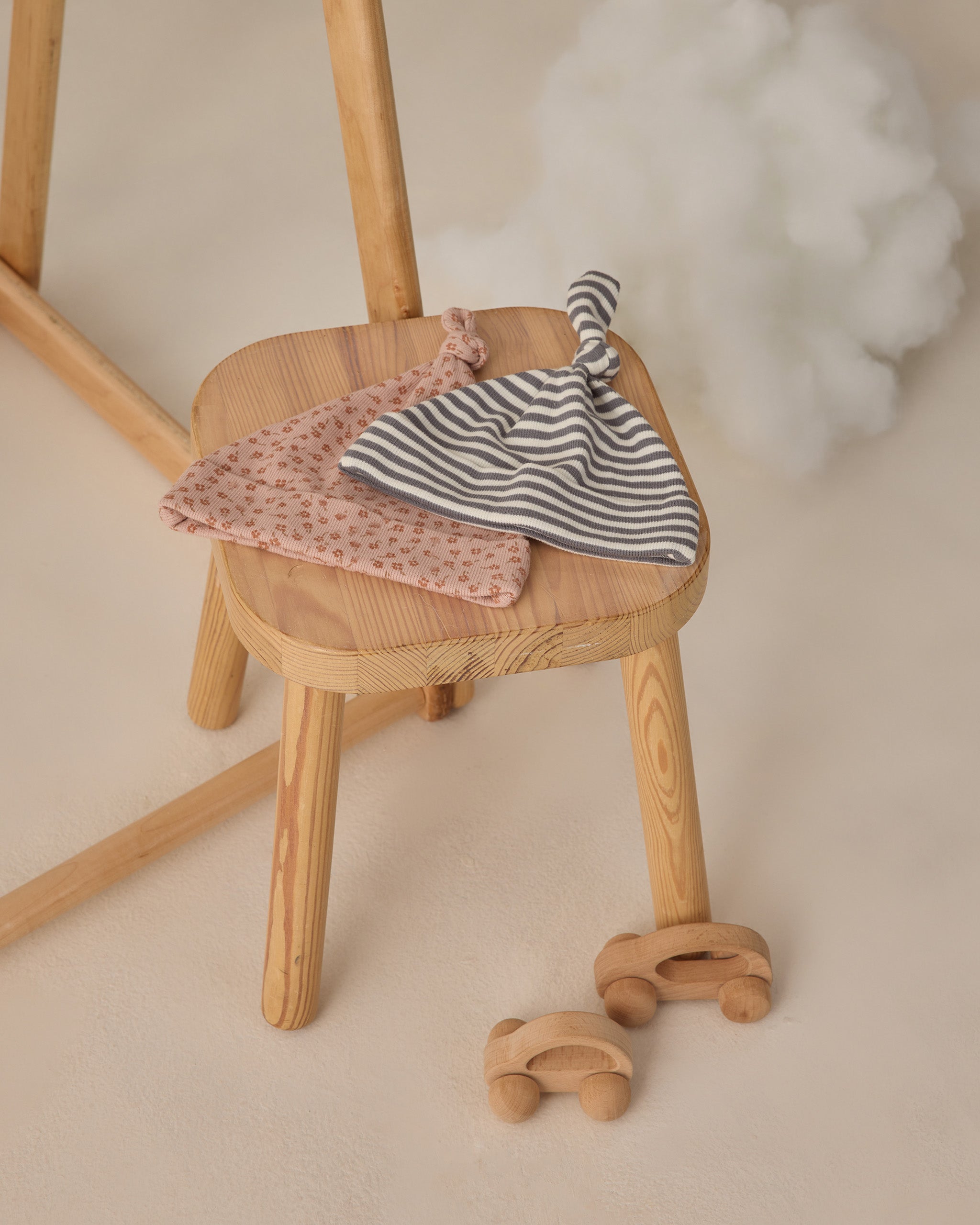 Knotted Baby Gown + Hat Set (Ocean Stripe)