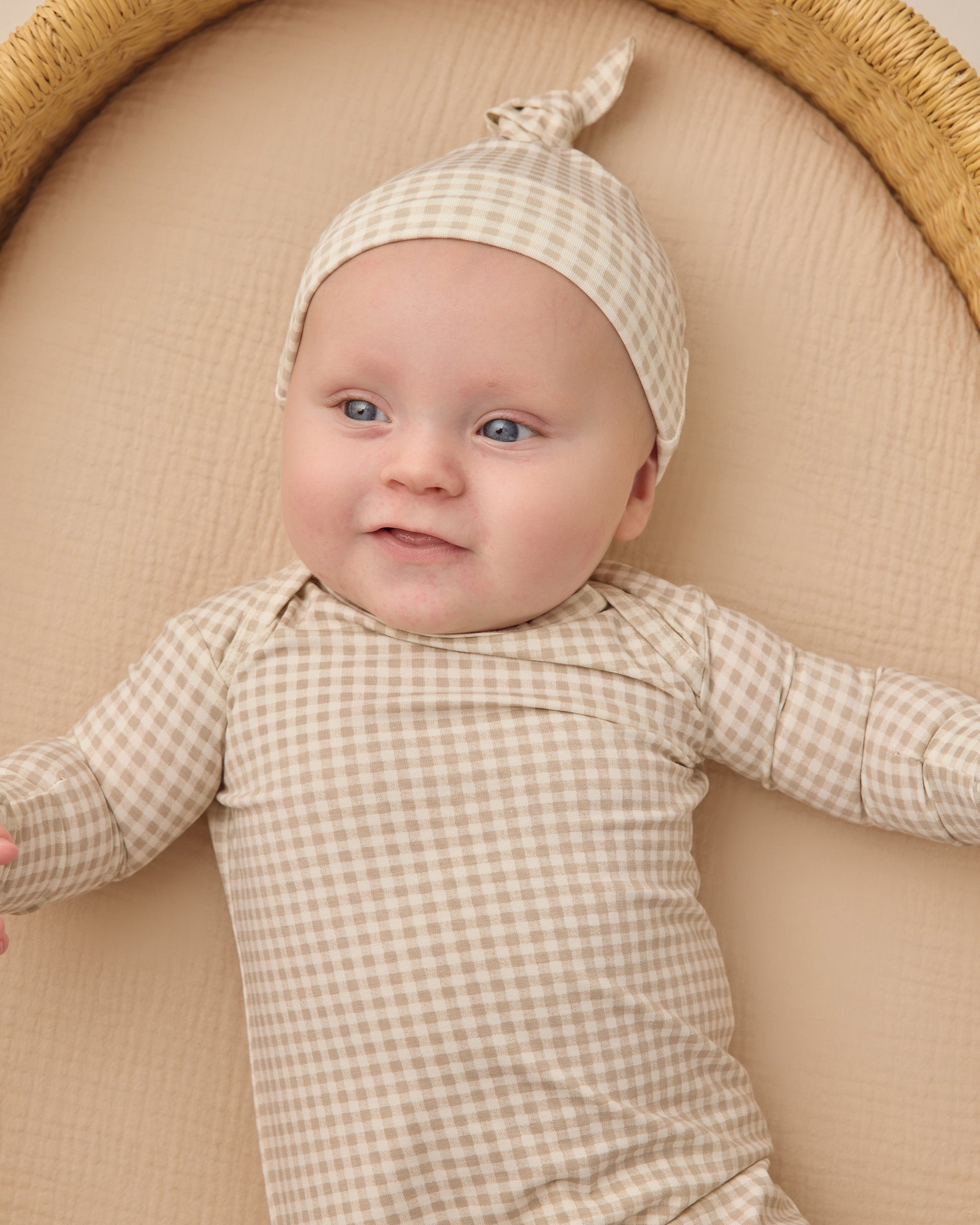 Bamboo Baby Gown + Hat Set (Oat Gingham)