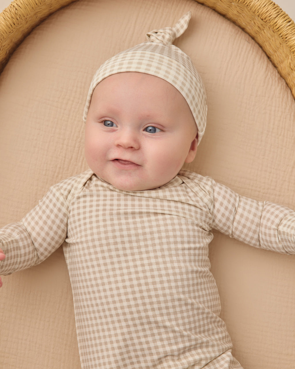 Bamboo Baby Gown + Hat Set (Oat Gingham)